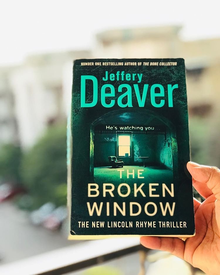 review-du-lieu-tu-than-jeffery-deaver-canh-bao-ve-quyen-rieng-tu-online-lieu-ban-co-an-toan-alotruyenchu-com-23-2